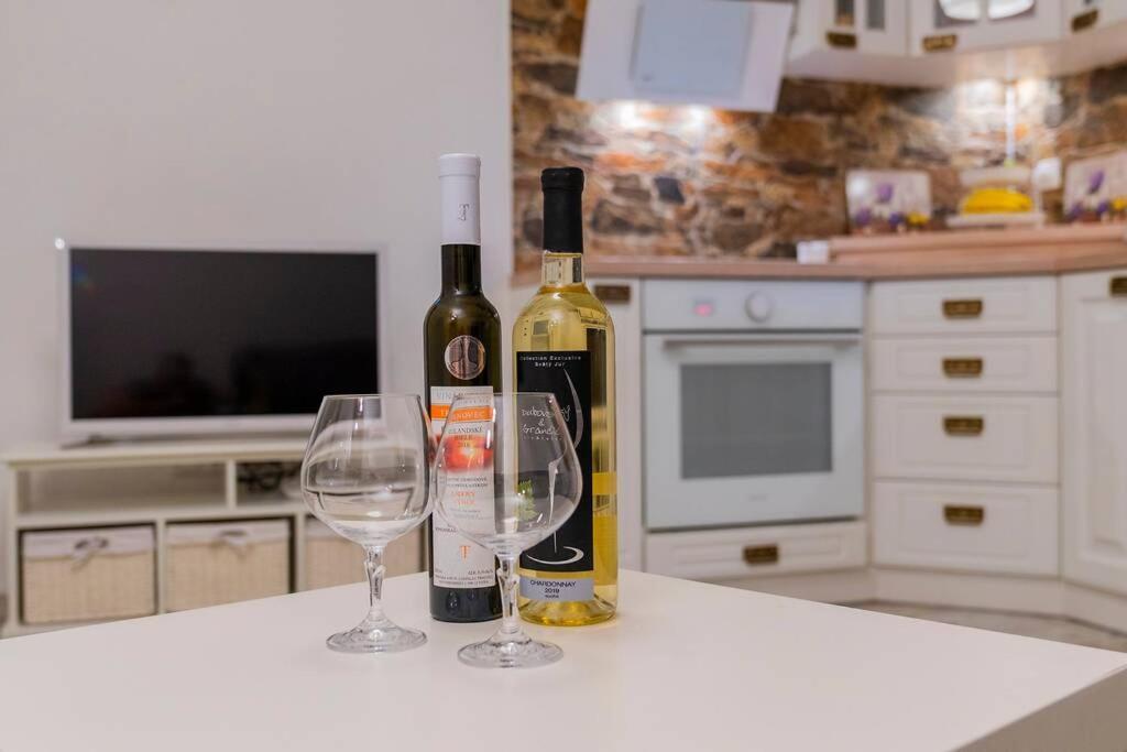 Provensalsky Rodinny Apartman Mandolina Bojnice Exterior photo